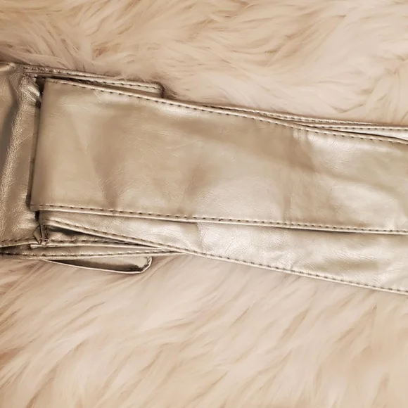BOW TIE WIDE WRAP AROUND BELT